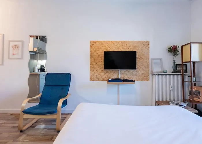 Le Festif Splendide Avec Loggia Au Carre D'or Cannes